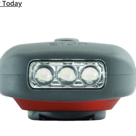 Red Cross Emergency Flashlight/Charger -hand crank - Picture 4 of 9